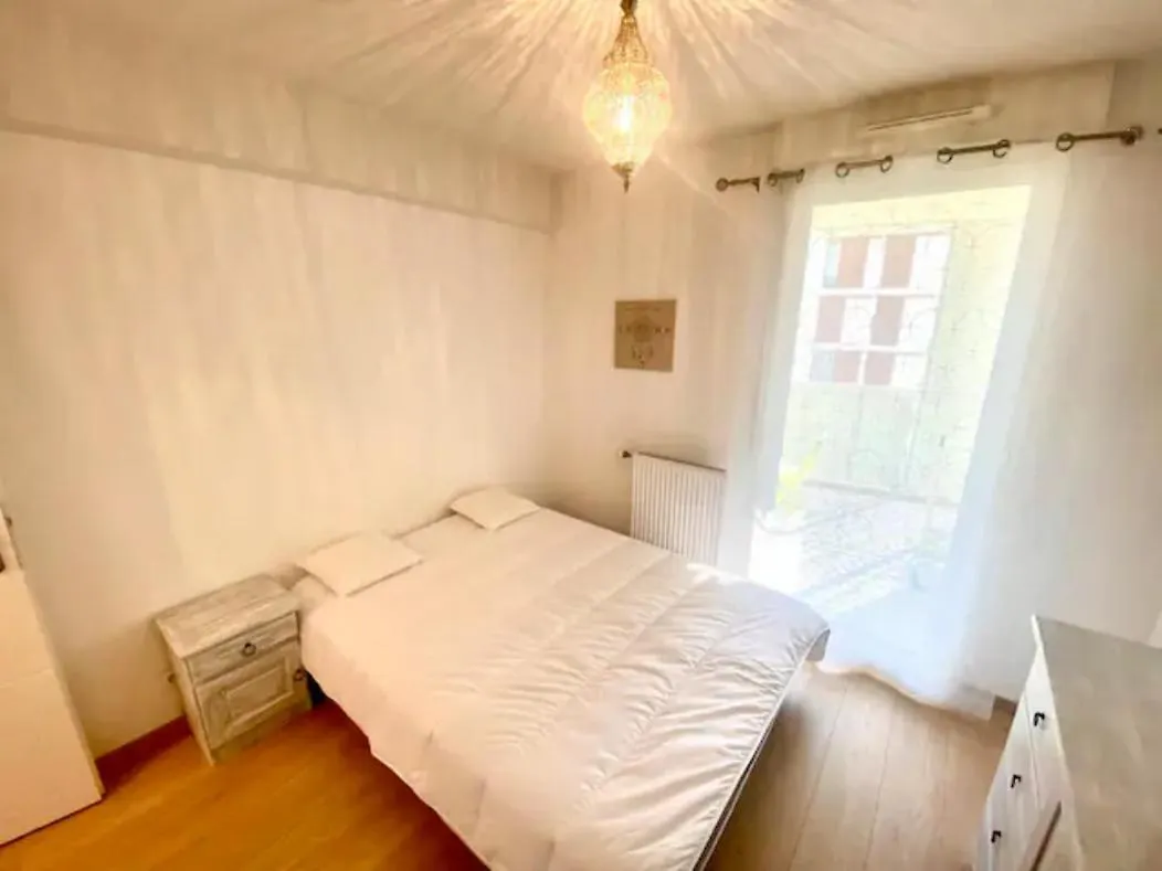 Sobnb Bonneville 44 -Appartement 6 Pers Proche Centre Ville Annemasse Apartment