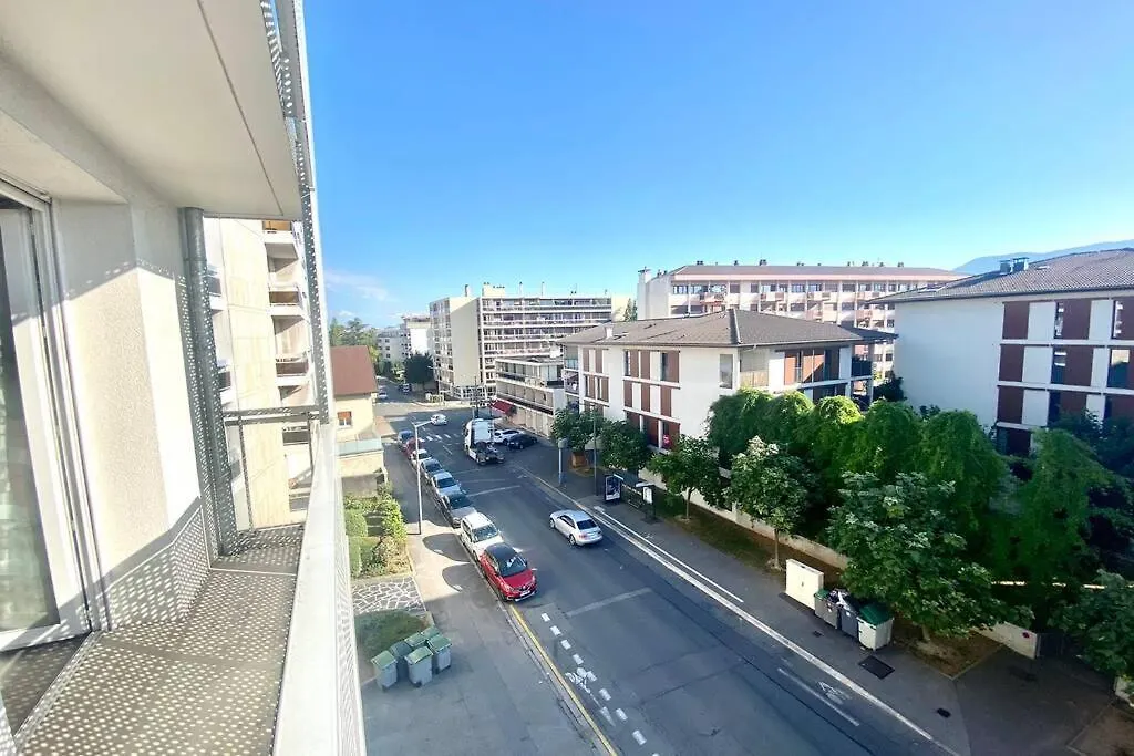 Sobnb Bonneville 44 -Appartement 6 Pers Proche Centre Ville Annemasse 0*,  France